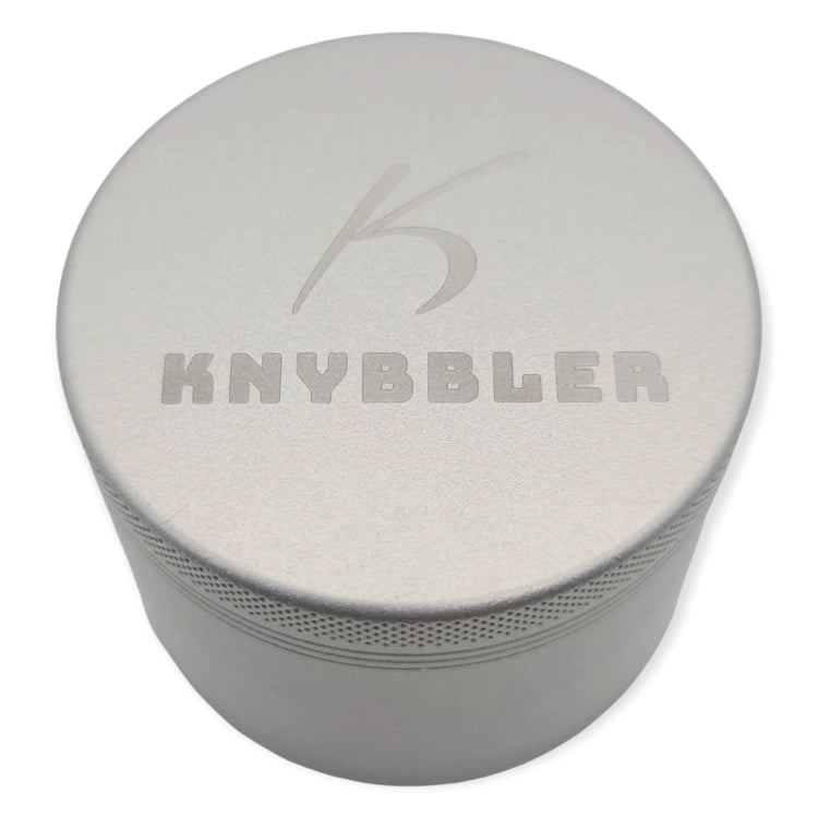 Knybbler's Keramik Grinder | 4-teilig | Nano Keramik beschichtete | Ø 63 mm | (silber) Knybbler