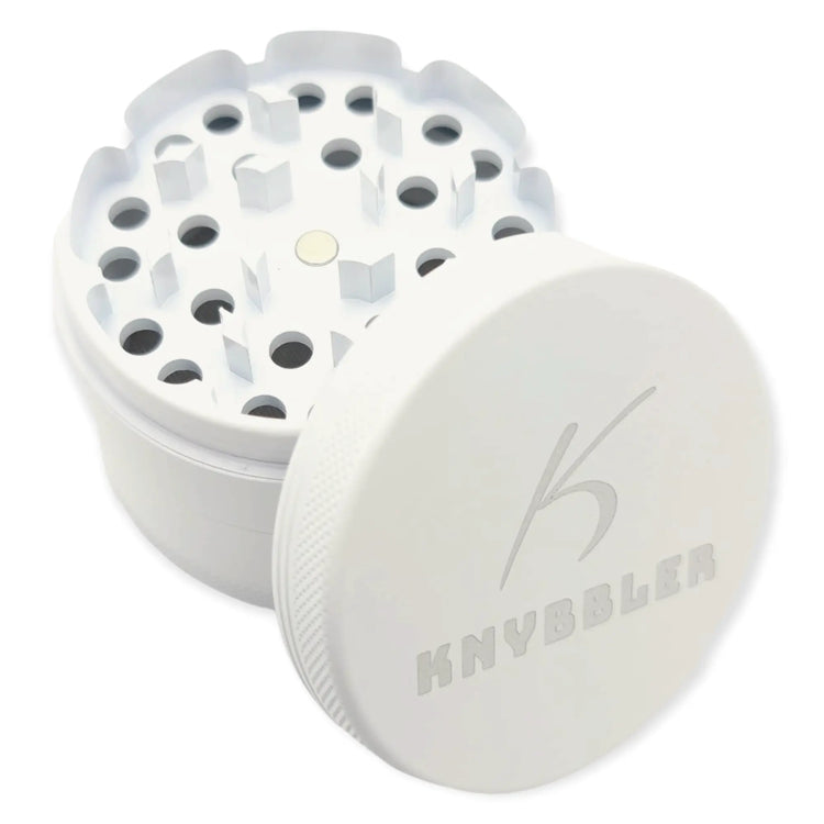 Knybbler's Keramik Grinder | 4-teilig | Nano Keramik beschichtete | Ø 63 mm | (weiß) Knybbler